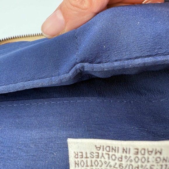 Bella‎ Taylor Wallet Clutch Aztec Print Zip Around great fade look Womens - Picture 10 of 13